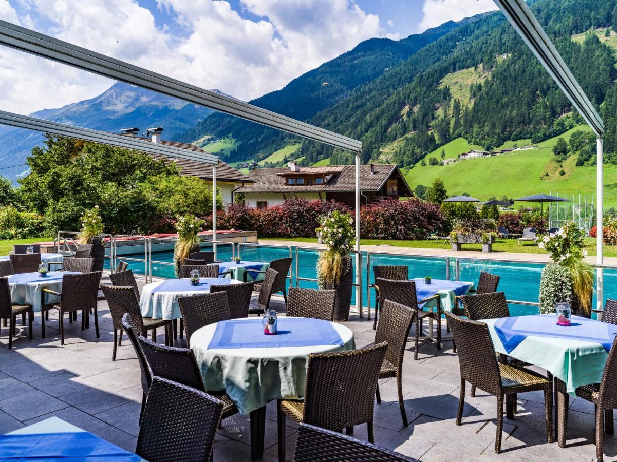 Happy Stubai Hotel Neustift im Stubaital Bagian luar foto